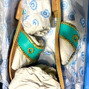 *NIB* Jack Rogers sandal, aqua/gold